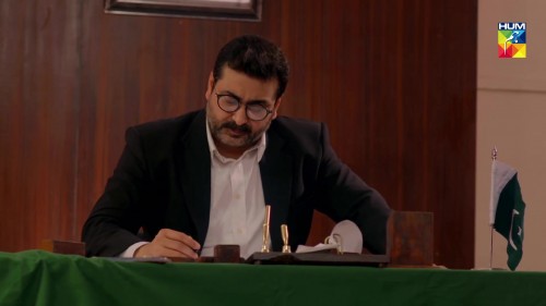 14.Bakra-In-Law-_-HUM-TV-_-Telefilm.mp4-7.jpg