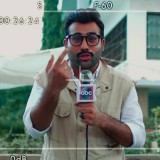 18.Sheikh-Sahab-Chal-Basay-_-HUM-TV-_-Telefilm.mp4-1