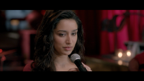 Aashiqui-2-2014-1080p-BluRay-Remux-AVC-DTS-HDMA-5.1-DusIctv.mkv_20210518_212739.817.png