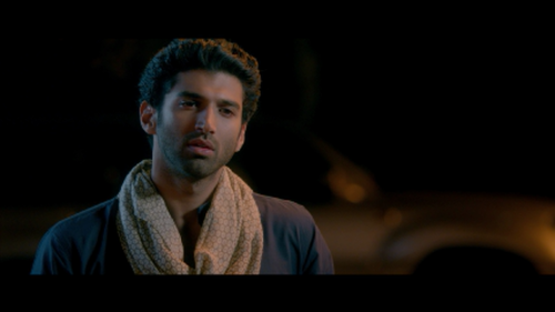 Aashiqui-2-2014-1080p-BluRay-Remux-AVC-DTS-HDMA-5.1-DusIctv.mkv_20210518_212749.297.png