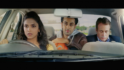 Bachna-Ae-Haseeno-2008-1080p-Bluray-Remux-AVC-DTSHD-MA-5.1-DusIctv.mkv_20210526_105821.935.png