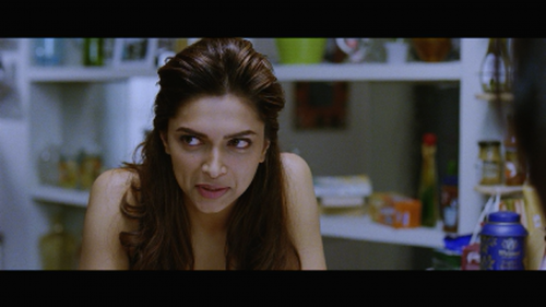Cocktail-2012-1080p-Bluray-Remux-AVC-DTSHD-MA-5.1-DusIctv.mkv_20210526_110143.000.png
