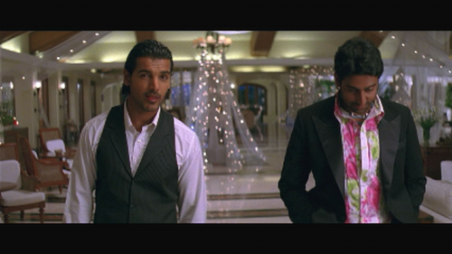 Dhoom-2004-1080p-Bluray-Remux-AVC-DTSHD-MA-5.1-DusIctv.mkv_20210529_202332.220.png