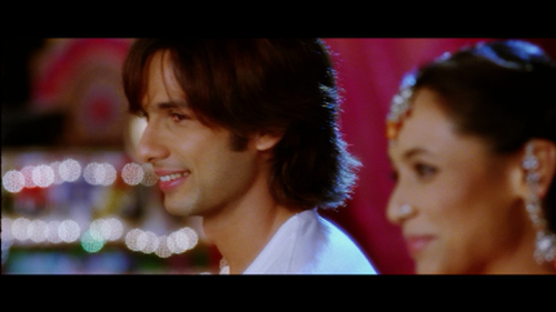 Dil-Bole-Hadippa-2009-1080p-Bluray-Remux-AVC-DTSHD-MA-5.1-DusIctv.mkv_20210529_203502.224.png