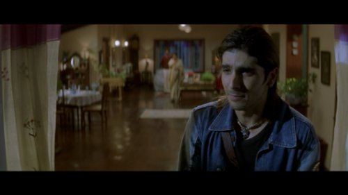 Main-Hoon-Na-2004-1080p-BlurayRemux-AVC-DD-5.1-DusIctv.mkv_20210711_111214.457858af3c6818a80cd.png
