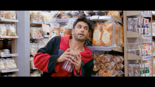 Befikre-2016-1080p-BlurayRemux-AVC-TrueHD-Atmos-7.1-DusIctv.mkv_20210712_195047.5705fa60e2fafff8dd3.png