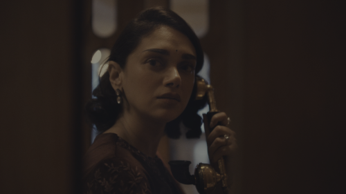 Jubilee.S01E01.Aag.2160p.AMZN.WEB-DL.DDP5.1.HDR.H.265-DUS-IcTv.mkv_snapshot_00.25.28.000.png