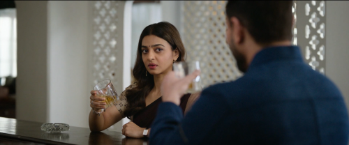 Vikram-Vedha-2022.4K.SDR.WEBRip.DDP5.1.Multi.x265-DUS-IcTv.mkv_snapshot_00.13.50.000.png
