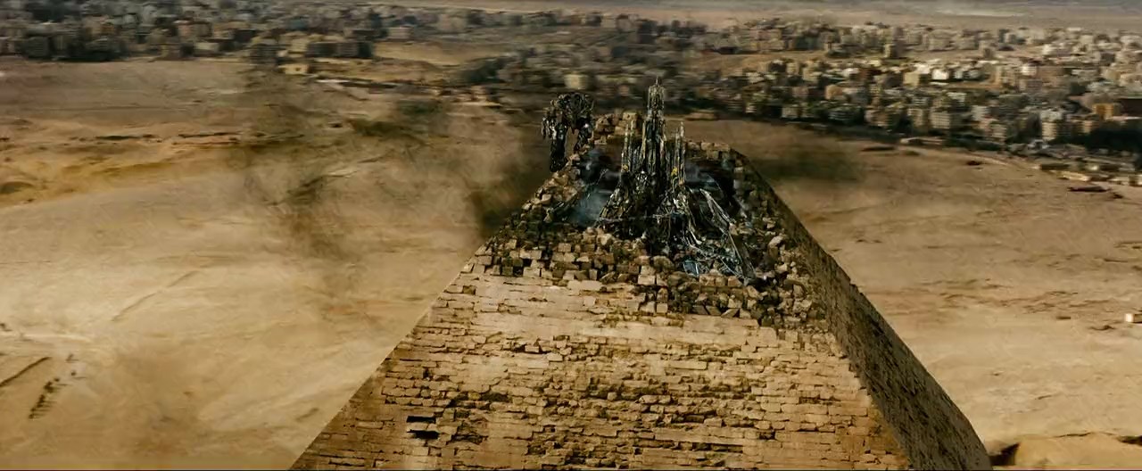 Transformers-2-Revenge-of-the-Fallen-2009-Telugu-Dubbed-Movie-Screen-Shot-7.jpeg