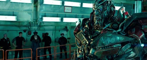 Transformers 3 Dark of the Moon (2011) Telugu Dubbed Movie Screen Shot 3