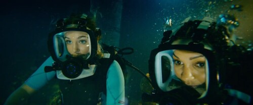 47 Meters Down Uncaged (2019) Telugu Dubbed Screen Shot 3