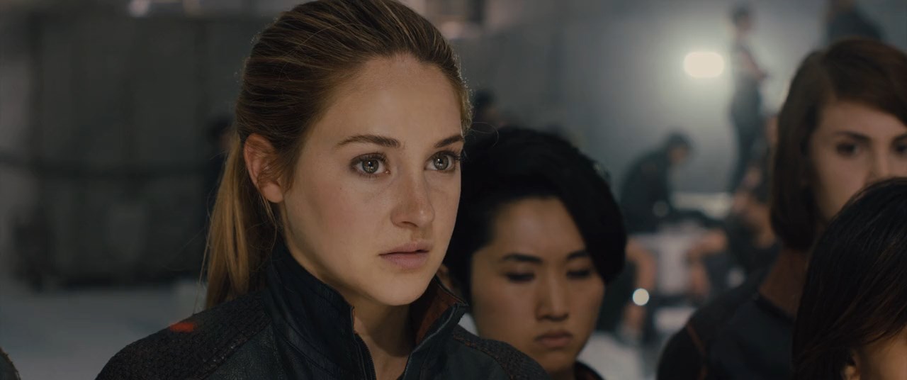 Divergent-2014-Telugu-Dubbed-Movie-Screen-Shot-2.jpeg