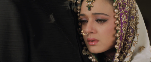 4.-Main-Yahaan-Hoon-Veer-Zaara.mkv_snapshot_00.00.869.png