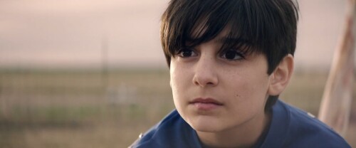 American-Underdog-2021-Telugu-Dubbed-Movie-Screen-Shot-1.jpg