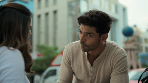 Commander.Karan.Saxena.S01E05.Kaun.Hai.Gaddaar.720p.HS.WEB-DL.AAC2.0.x264-DUS.mkv_20240830_180559.895.png
