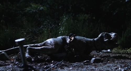 Jurassic-Park-II-The-Lost-World-1997-Telugu-Dubbed-Movie-Screen-Shot-6.jpg