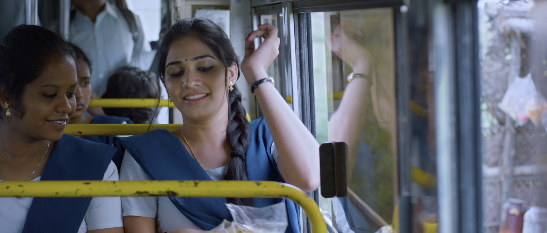 Screenshot of Prabuthwa Junior Kalashala 2024 Full HD Movie Link in Telugu WEB-DL | MovieLinkBD movielinkbd.com Screenshot of Prabuthwa Junior Kalashala 2024 Full HD Movie Link in Telugu WEB-DL | MovieLinkBD movielinkbd.com