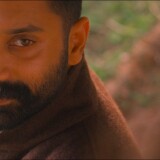 Iyobinte-Pusthakam-2014-1080p-BluRay-x265-DTS-5.1-Kysrze.mkv_snapshot_01.19.23.167