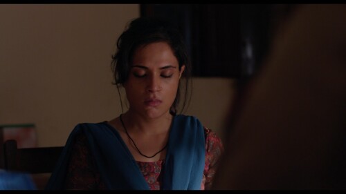 Masaan.2015.1080p.Blu-ray.Remux.AVC.DTS-HD.MA.5.1.KRaLiMaRKo.mkv_snapshot_00.12.54.774.jpg