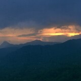 Mayaanadhi.2017.1080p.BluRay.H264.DTS-HDMA.5.1-DDH.mkv_snapshot_00.05.26.292