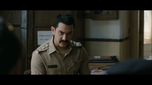 Talaash.2012.BluRay.1080p.DTS-HD.MA.5.1.AVC.REMUX-FraMeSToR.mkv_snapshot_00.16.08.634.jpg