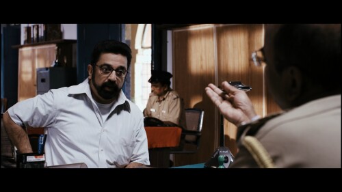 Unnaipol-Oruvan-2009-1080p-BluRay-Remux-LPCM-5.1---Kysrze.mkv_snapshot_00.08.41.375.jpg