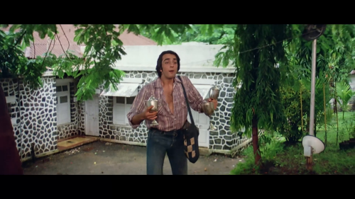 Vidhaata.1982.1080p.SM.WEB-DL.H.264.AAC.2.0-JA.mkv_screenshot_02.png
