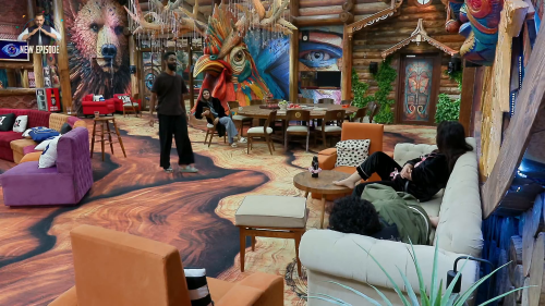 Bigg-Boss.2025.S19E79.Day.77.1080p.WEB-DL.H.264.AAC.2.0-JA.mkv_screenshot_01.png