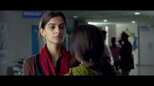 Raanjhanaa-2013-HINDI-1080P-ZEE5-WEB-DL-H265-DDP5.1-ESUB-SHB931.mkv_20260126_183653.712.jpg