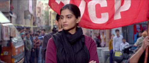 Raanjhanaa-2013-HINDI-1080P-ZEE5-WEB-DL-H264-DDP5.1-ESUB-SHB931.mkv_20260127_230430.410.jpg