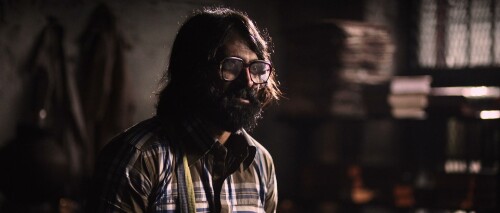 KGF-aka-K.G.F-CHAPTER-2-2022-HINDI-1080P-AMZN-WEB-DL-H264-DDP5.1-ESUB-SHB931.mkv_20260402_004708.008.jpg