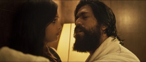 KGF-aka-K.G.F-Chapter-1-2018-HINDI-1080P-AMZN-WEB-DL-V2-H265-DDP5.1-ESUB-SHB931.mkv_20260402_155046.892.jpg